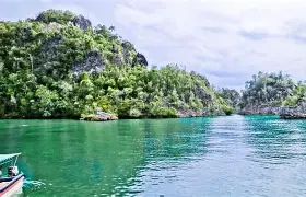 Karst Raja Ampat